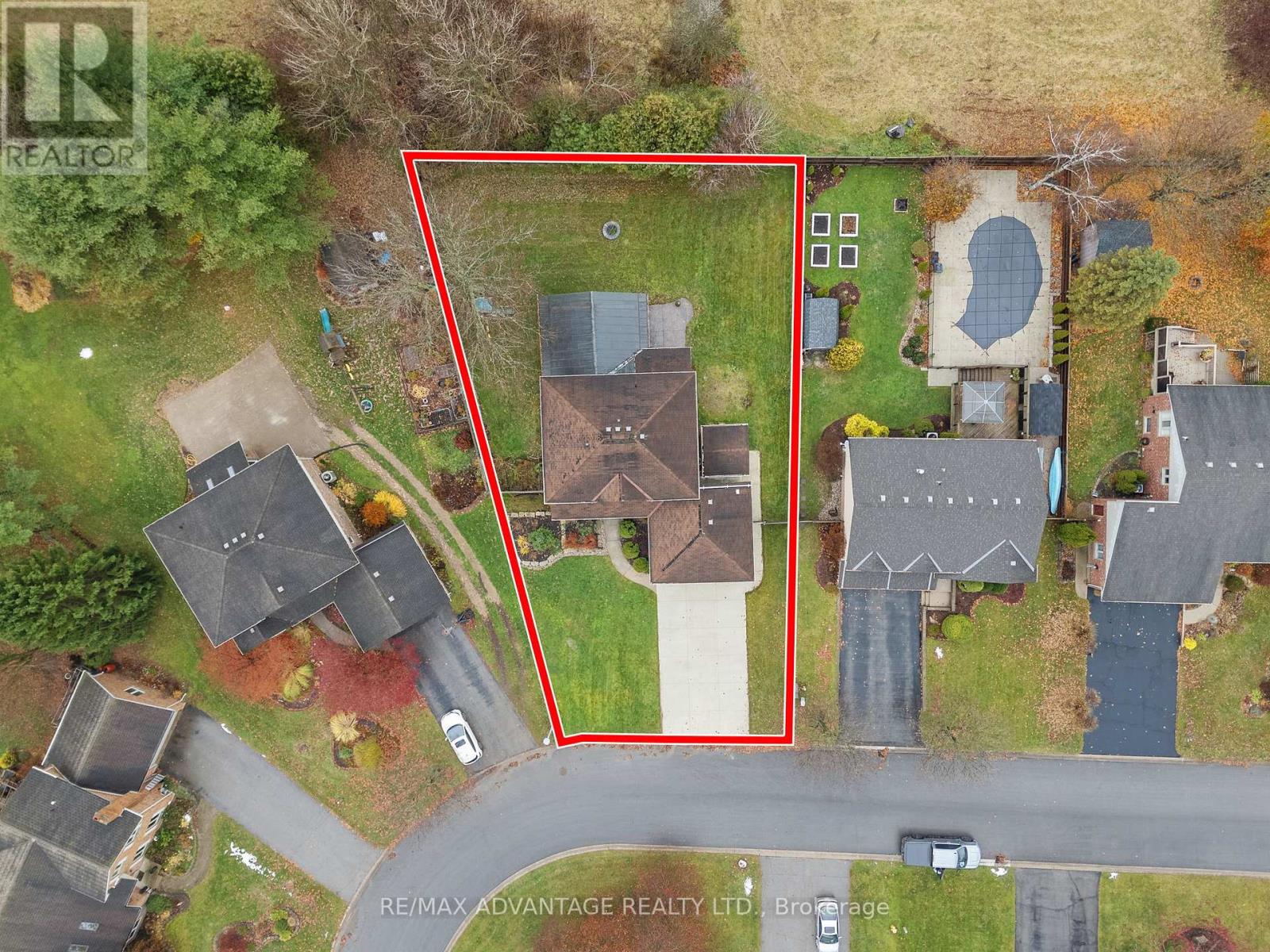 21 Village Gate Crescent, Thames Centre, Ontario  N0L 1G3 - Photo 46 - X12556940