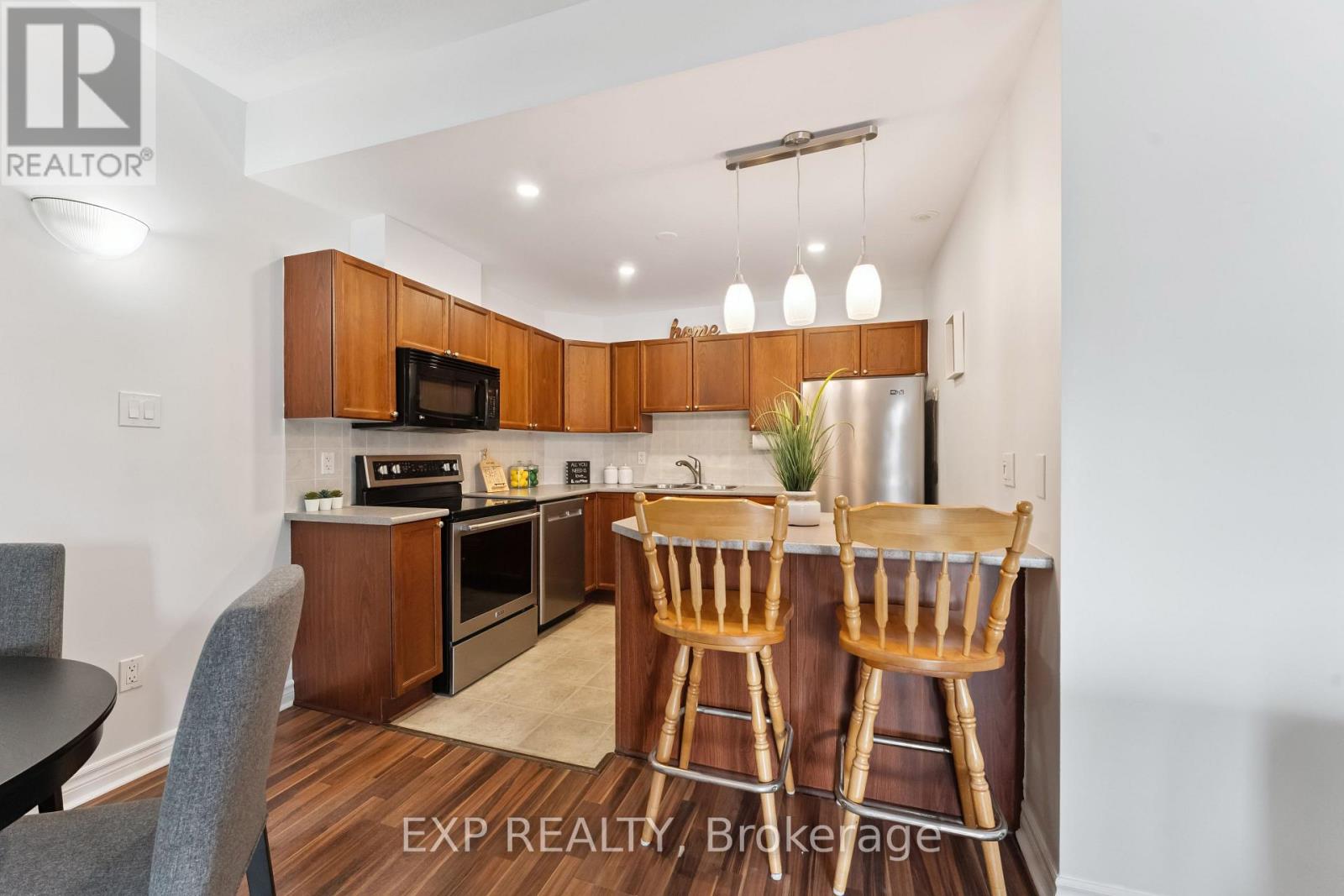 B - 231 Crestway Drive, Ottawa, Ontario  K2G 7C5 - Photo 11 - X12556910