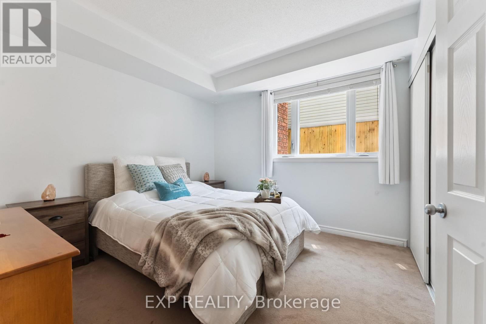 B - 231 Crestway Drive, Ottawa, Ontario  K2G 7C5 - Photo 14 - X12556910