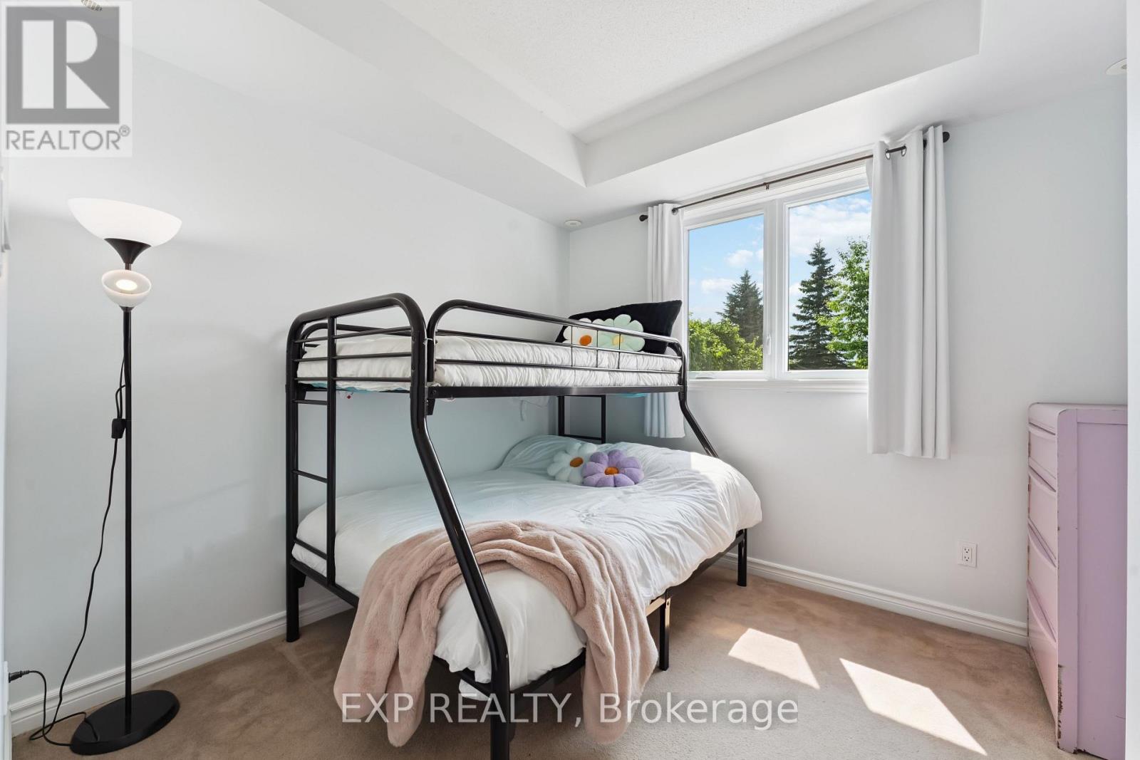 B - 231 Crestway Drive, Ottawa, Ontario  K2G 7C5 - Photo 17 - X12556910