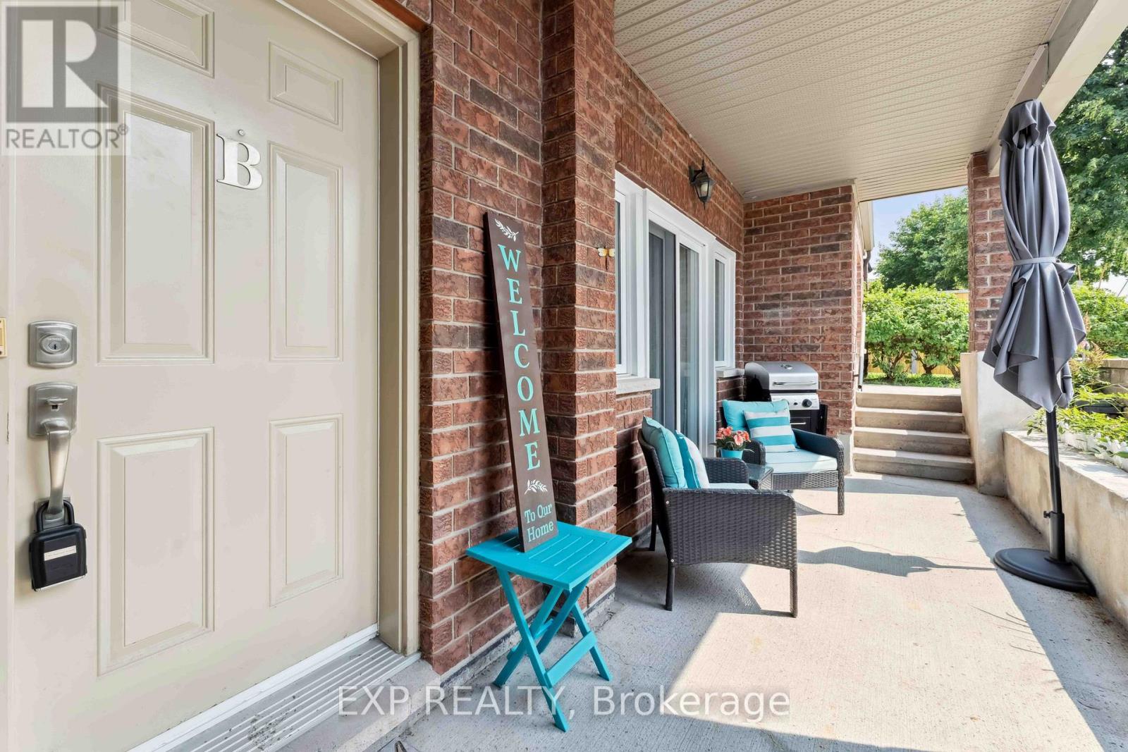 B - 231 Crestway Drive, Ottawa, Ontario  K2G 7C5 - Photo 2 - X12556910