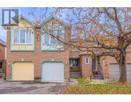 32 ASHPARK CRESCENT, Ottawa, Ontario