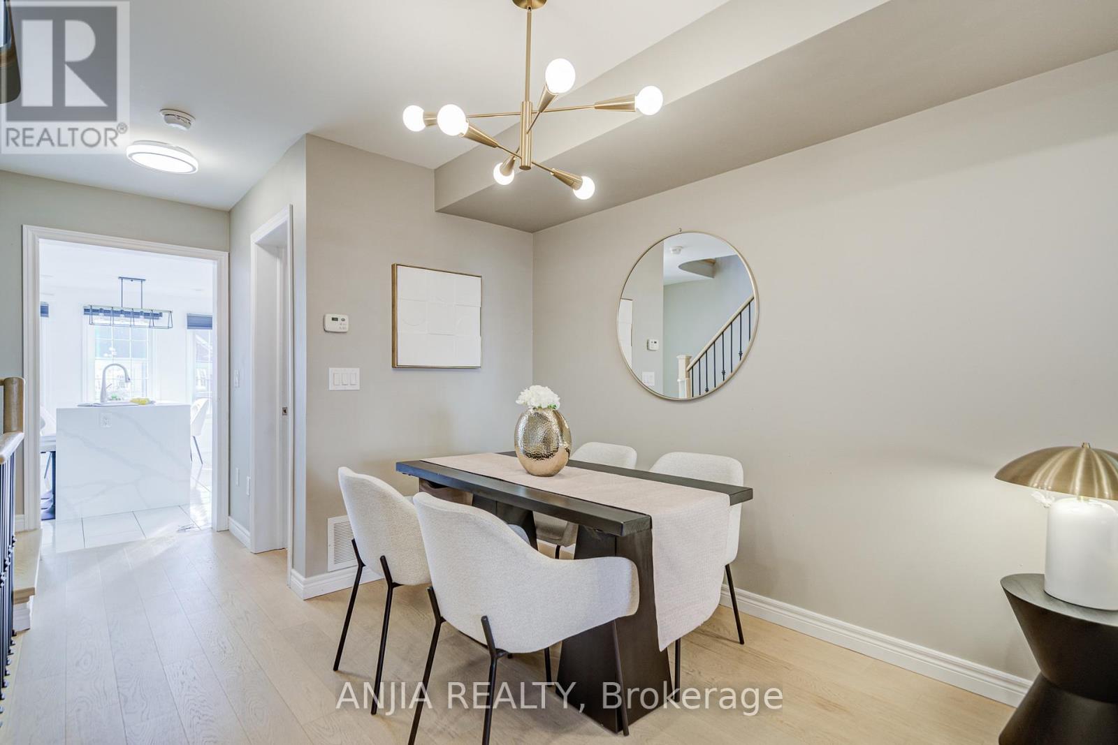 5 Valliere Drive, Markham, Ontario  L6C 0M7 - Photo 16 - N12556844