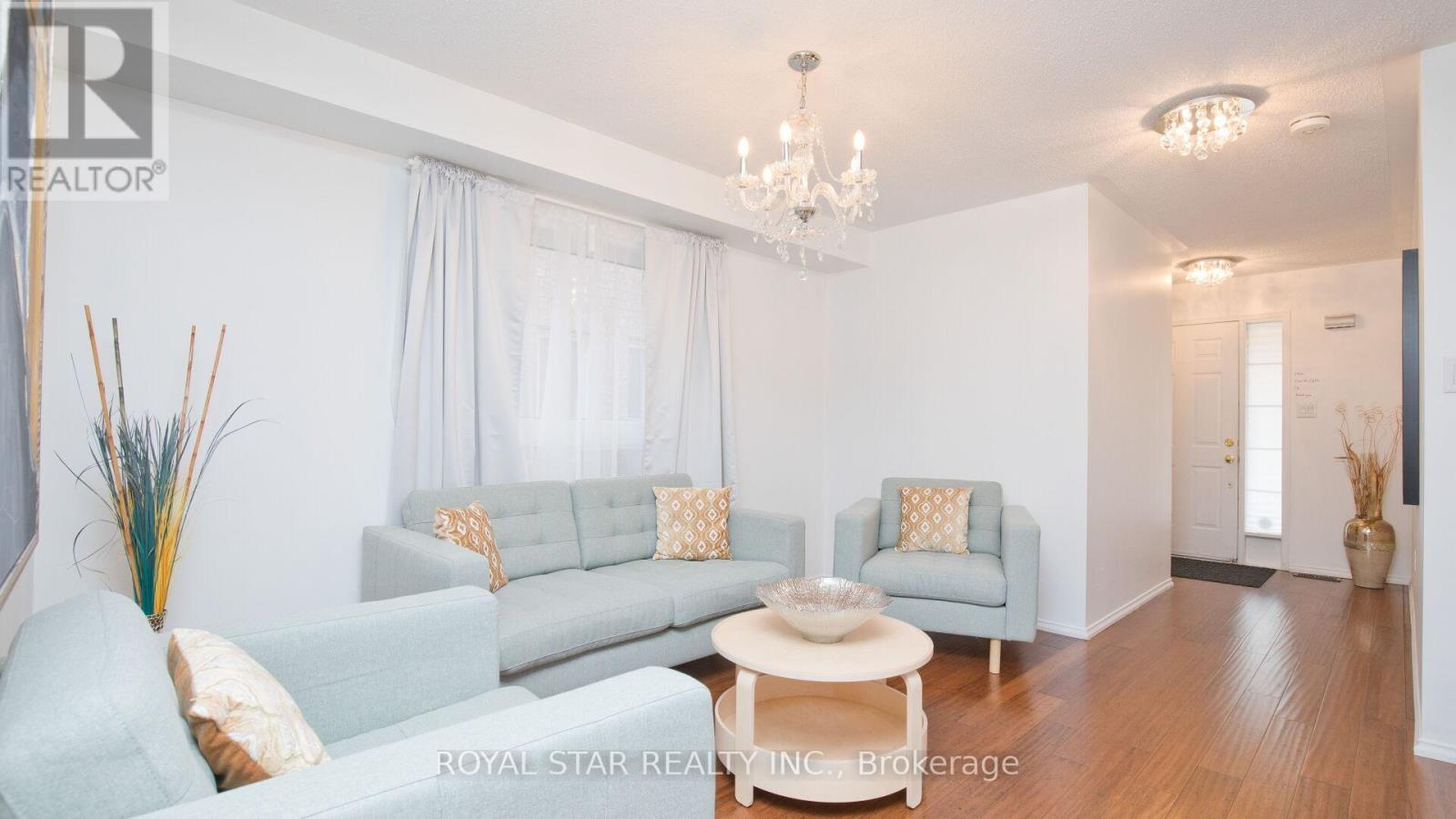 13 Waterdale Road, Brampton, Ontario  L7A 1S7 - Photo 6 - W12554666