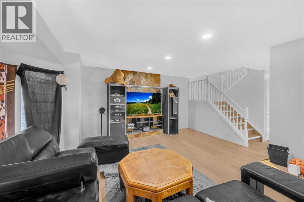 59 Whitehaven Road Ne, Calgary, Alberta  T1Y 6A5 - Photo 10 - A2257272