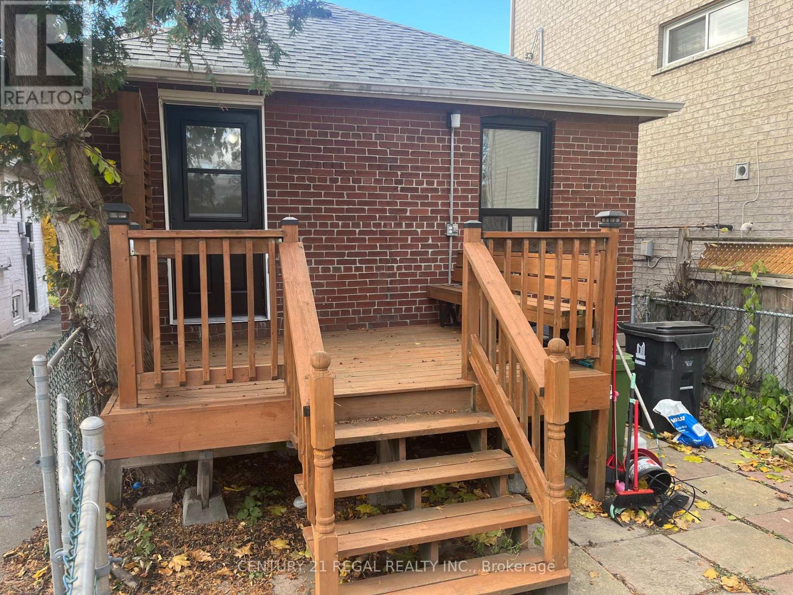 45 Fifteenth Street, Toronto, Ontario  M8V 3J3 - Photo 11 - W12556798