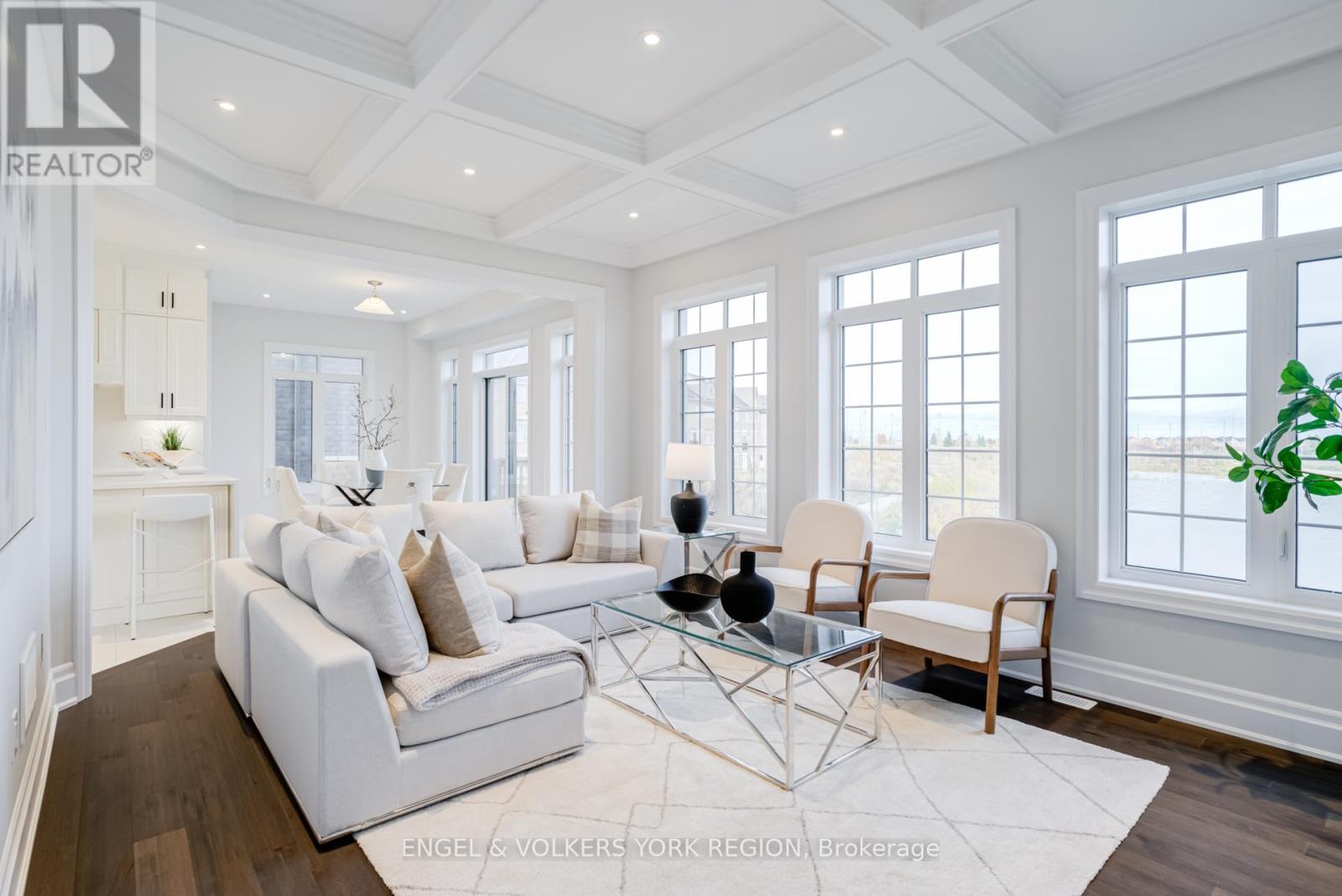 10 Keyworth Crescent, Brampton, Ontario  L6R 4G3 - Photo 16 - W12556800