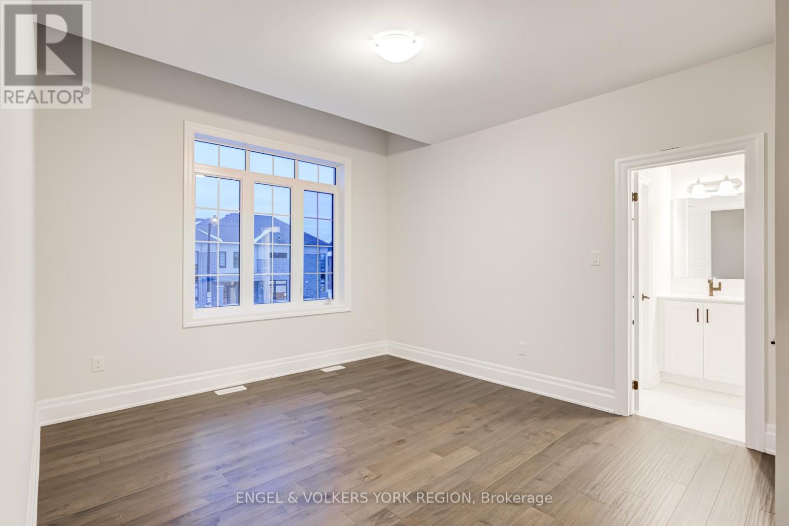 10 Keyworth Crescent, Brampton, Ontario  L6R 4G3 - Photo 29 - W12556800