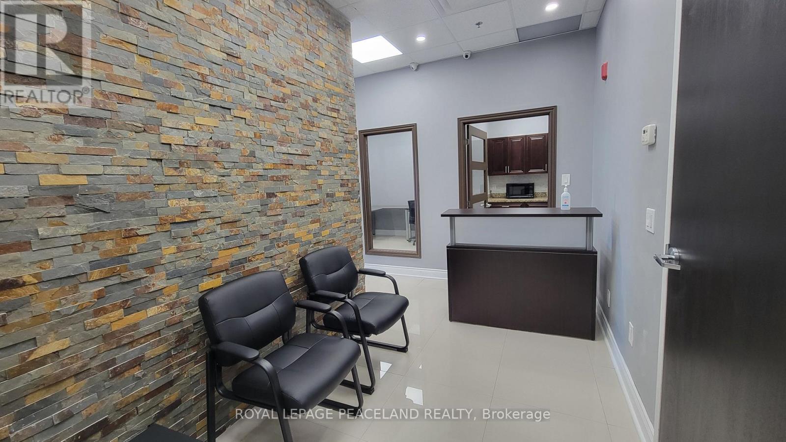 407 - 218 Export Boulevard, Mississauga, Ontario  L5S 1Y4 - Photo 12 - W12556806