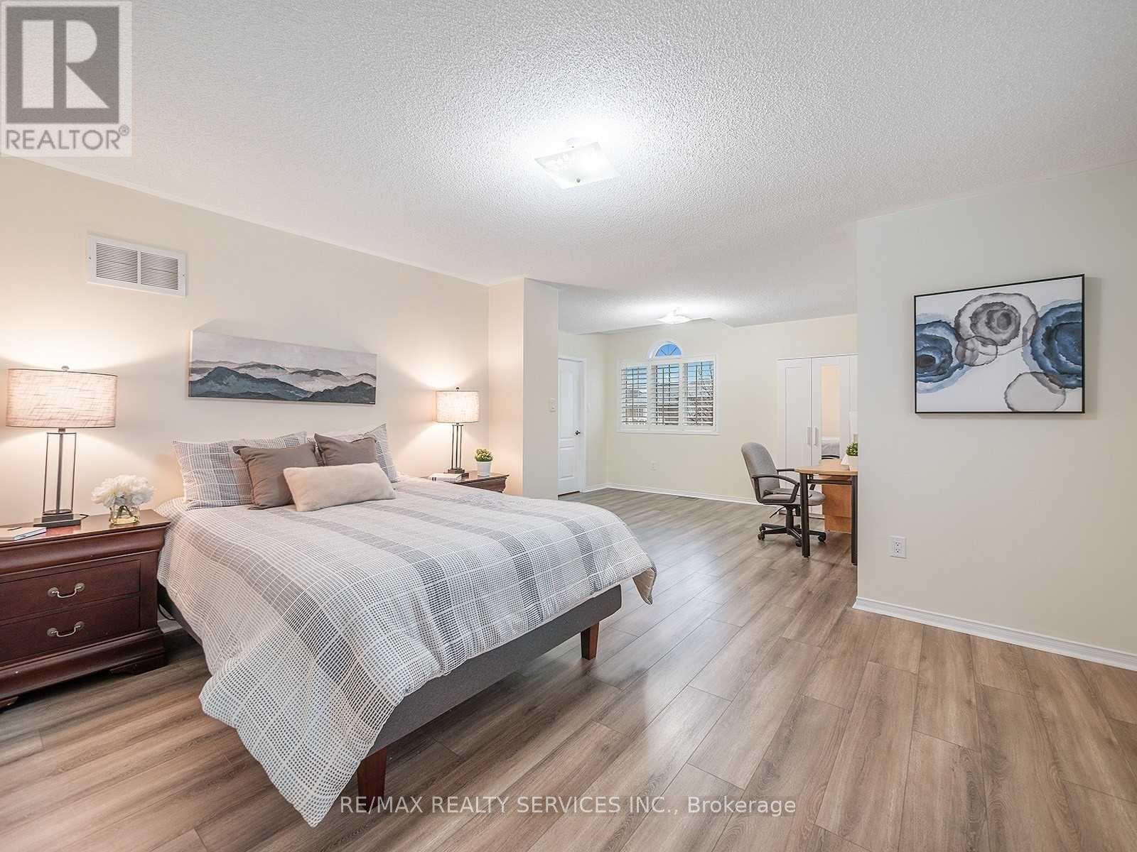 1 Pilgrim Place, Brampton, Ontario  L6X 4X9 - Photo 17 - W12556816