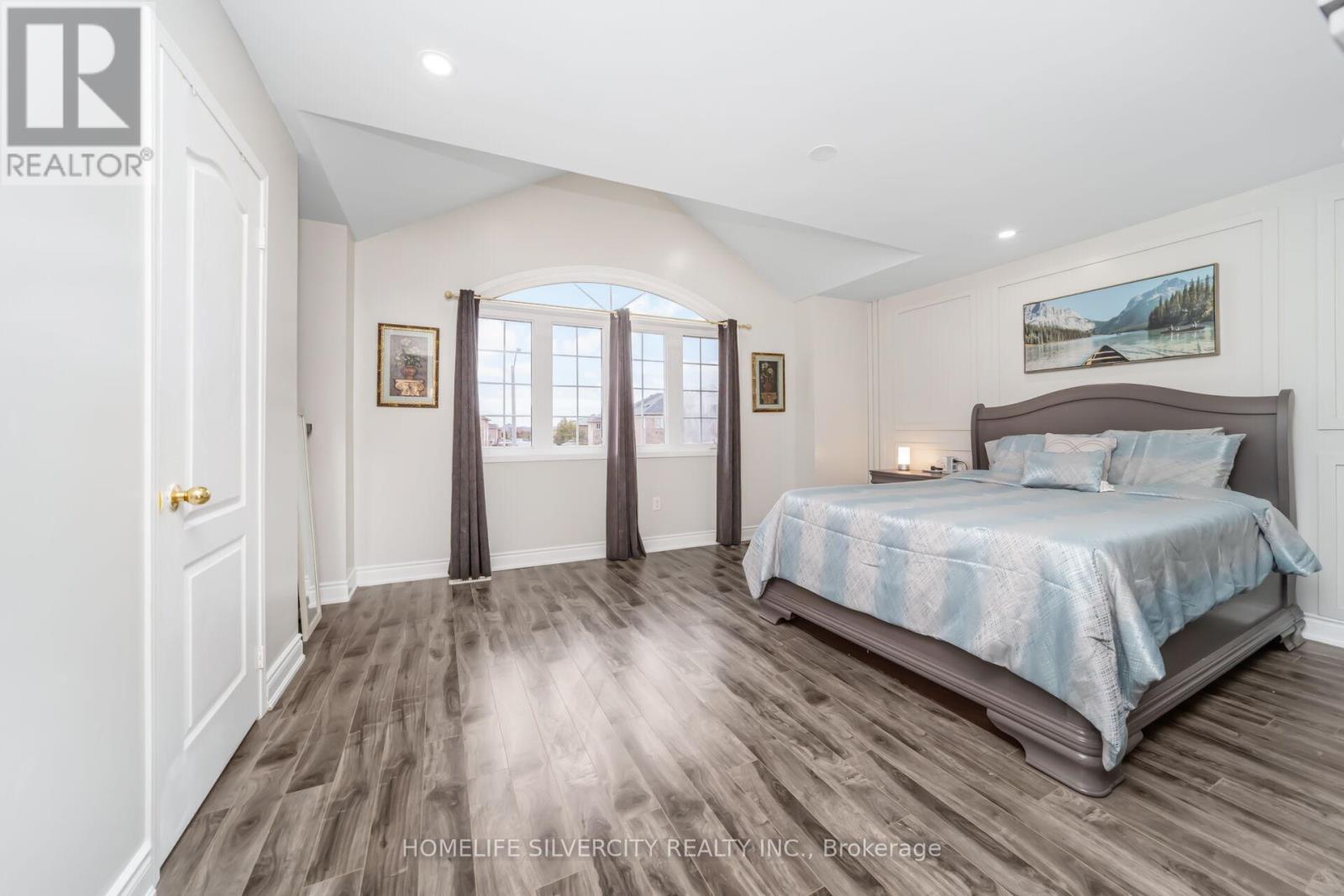 42 Avalanche Crescent, Brampton, Ontario  L6P 1M5 - Photo 22 - W12556822