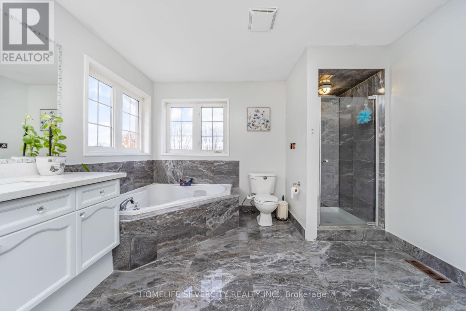 42 Avalanche Crescent, Brampton, Ontario  L6P 1M5 - Photo 31 - W12556822