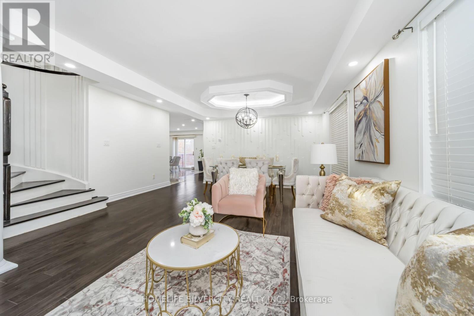 42 Avalanche Crescent, Brampton, Ontario  L6P 1M5 - Photo 6 - W12556822