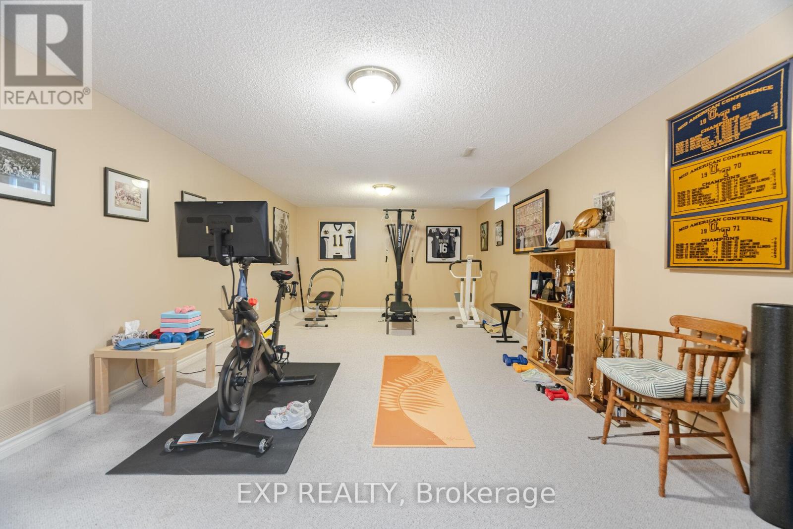 37 Links Lane, Brampton, Ontario  L6Y 5H2 - Photo 34 - W12556824