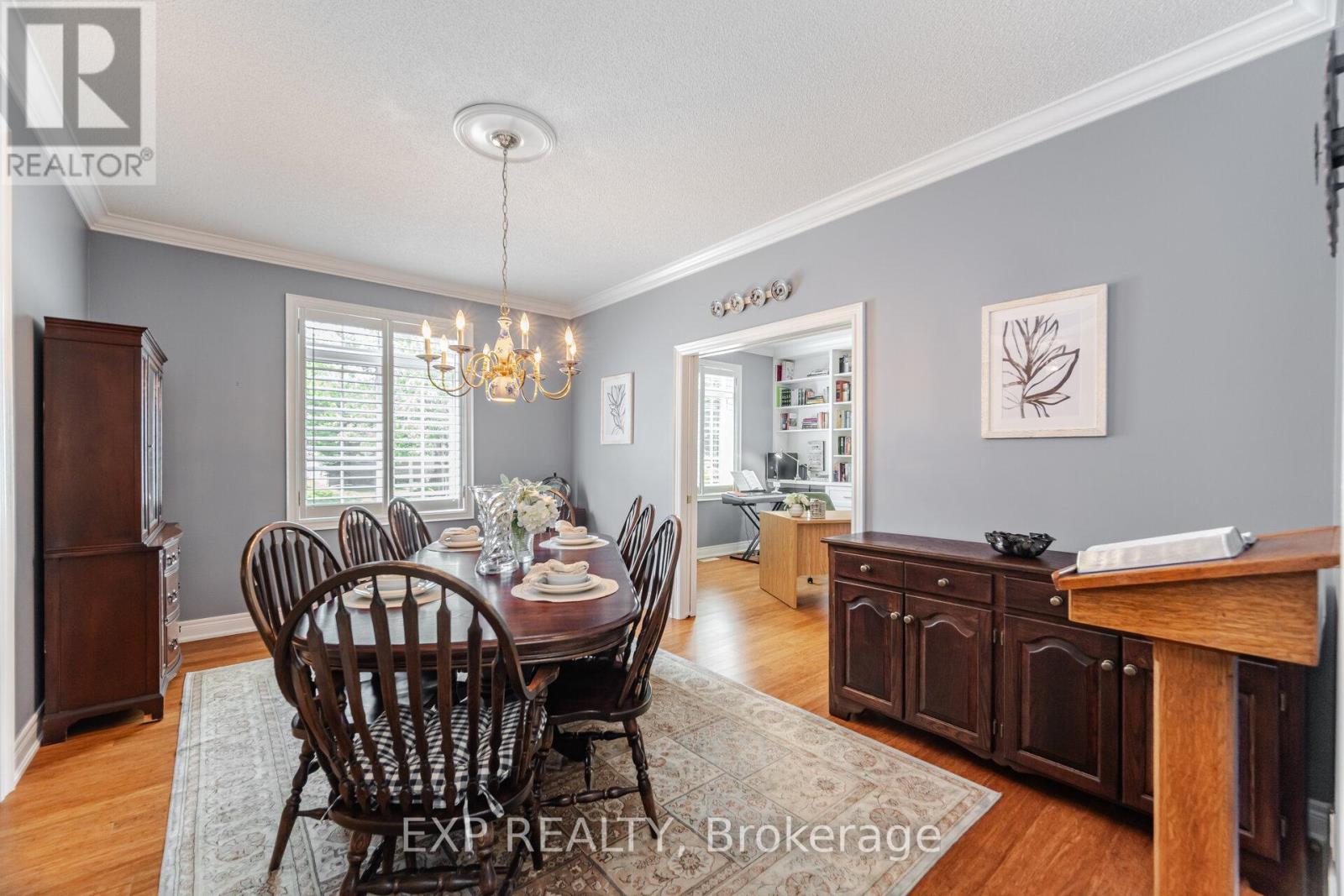 37 Links Lane, Brampton, Ontario  L6Y 5H2 - Photo 9 - W12556824