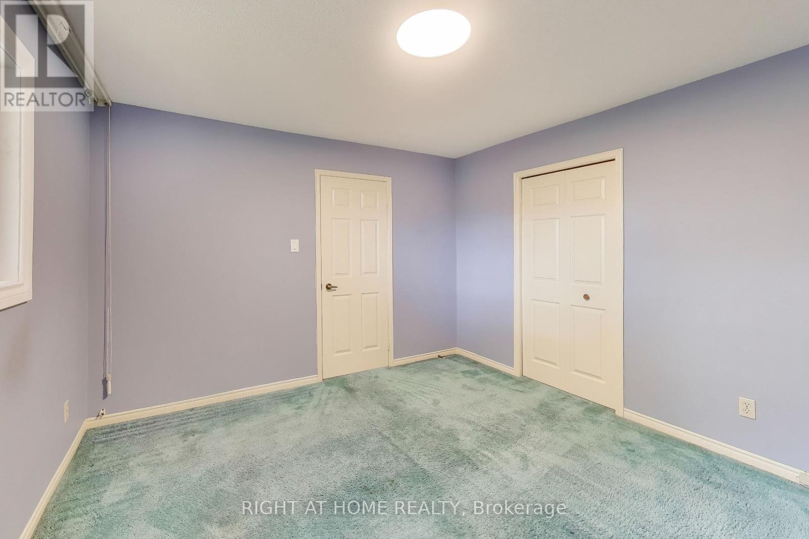 2436 Folkway Drive, Mississauga, Ontario  L5L 3N3 - Photo 19 - W12556826