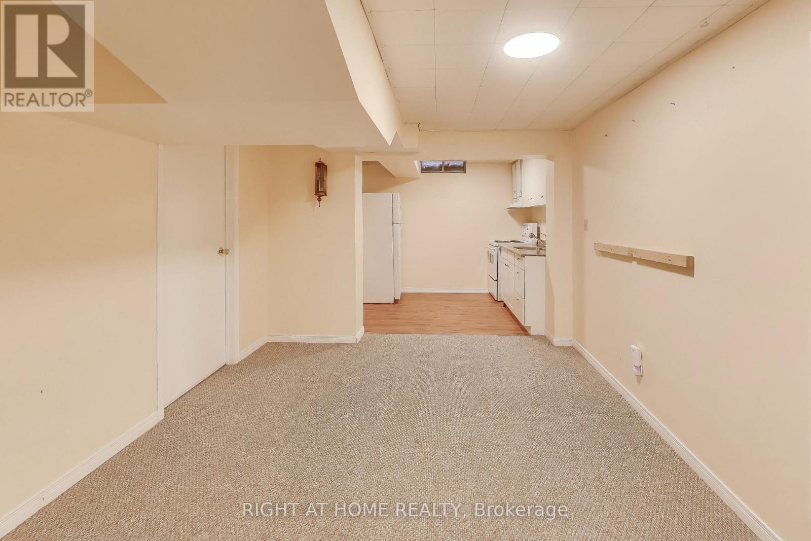 2436 Folkway Drive, Mississauga, Ontario  L5L 3N3 - Photo 27 - W12556826