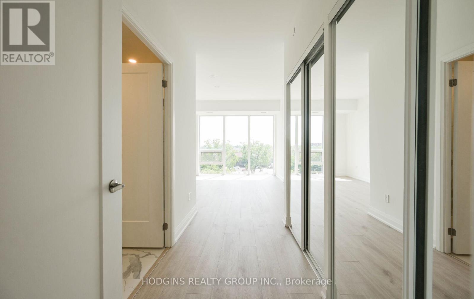 609 - 1035 Southdown Road, Mississauga, Ontario  L5J 0A2 - Photo 13 - W12556830