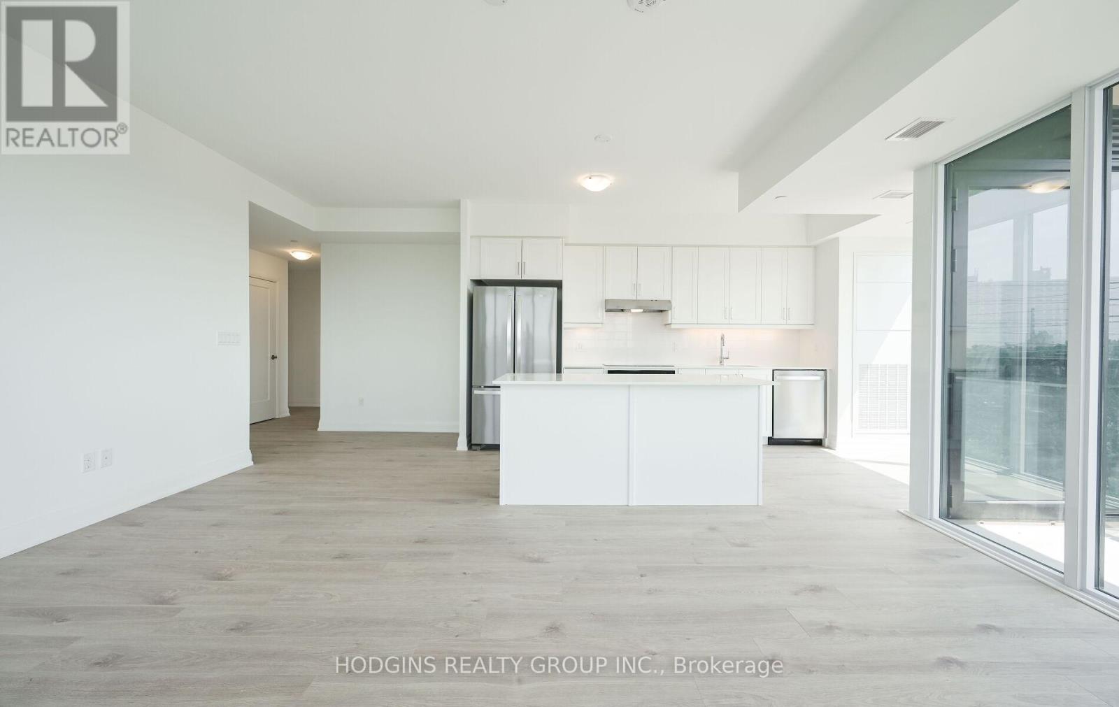 609 - 1035 Southdown Road, Mississauga, Ontario  L5J 0A2 - Photo 6 - W12556830