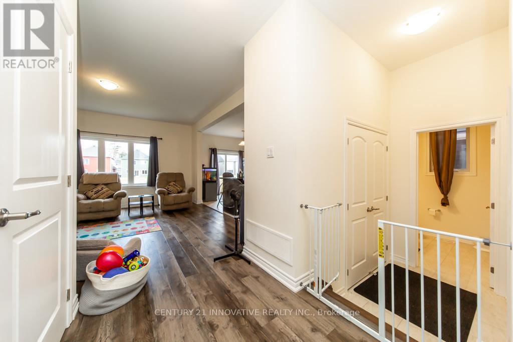 260 Beechwood Forest Lane, Gravenhurst, Ontario  P1P 1A7 - Photo 20 - X12556792