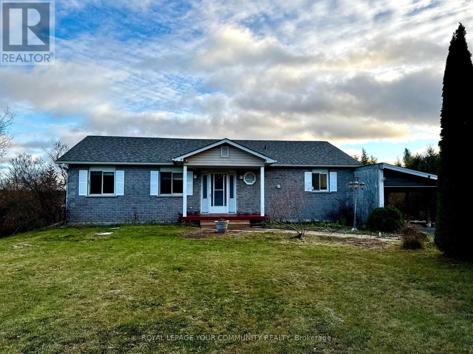 586 Rohallion Road, Kawartha Lakes, Ontario  L0K 1B0 - Photo 2 - X12556812