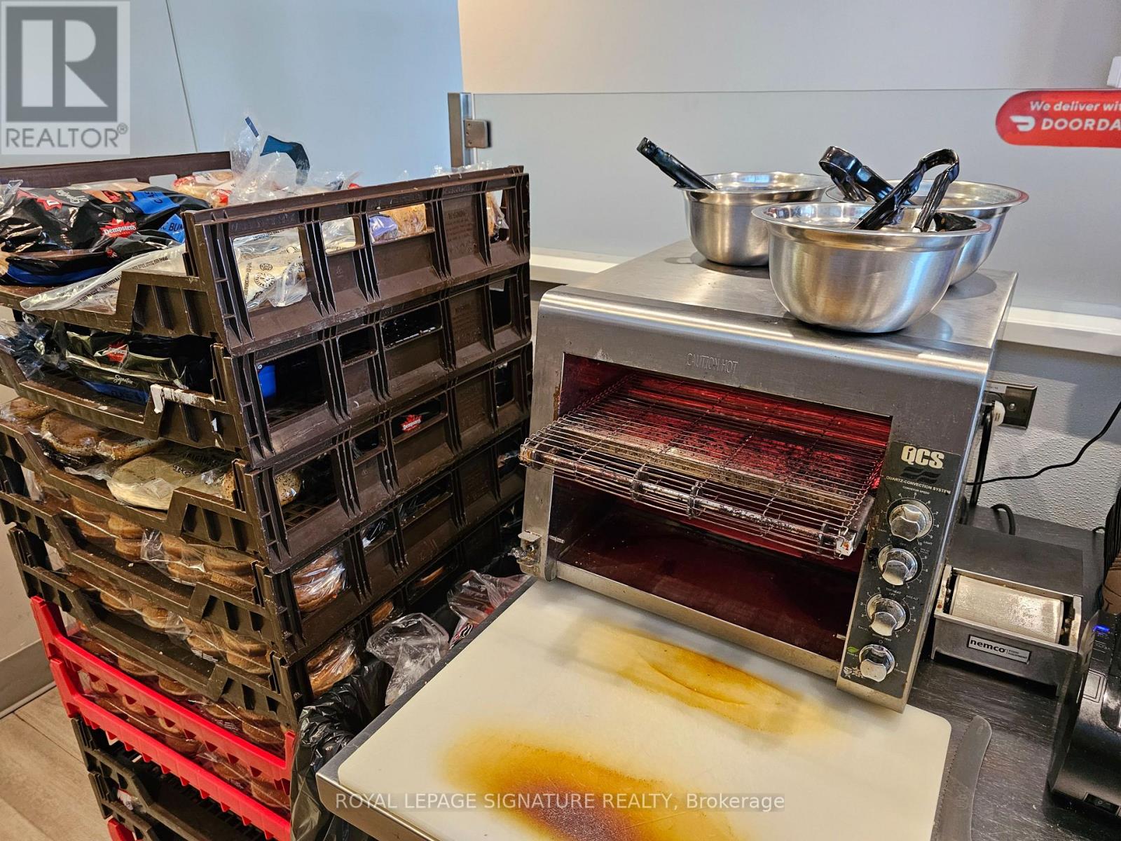 13458 Tecumseh Road E, Windsor, Ontario  N8N 3N7 - Photo 13 - X12556840