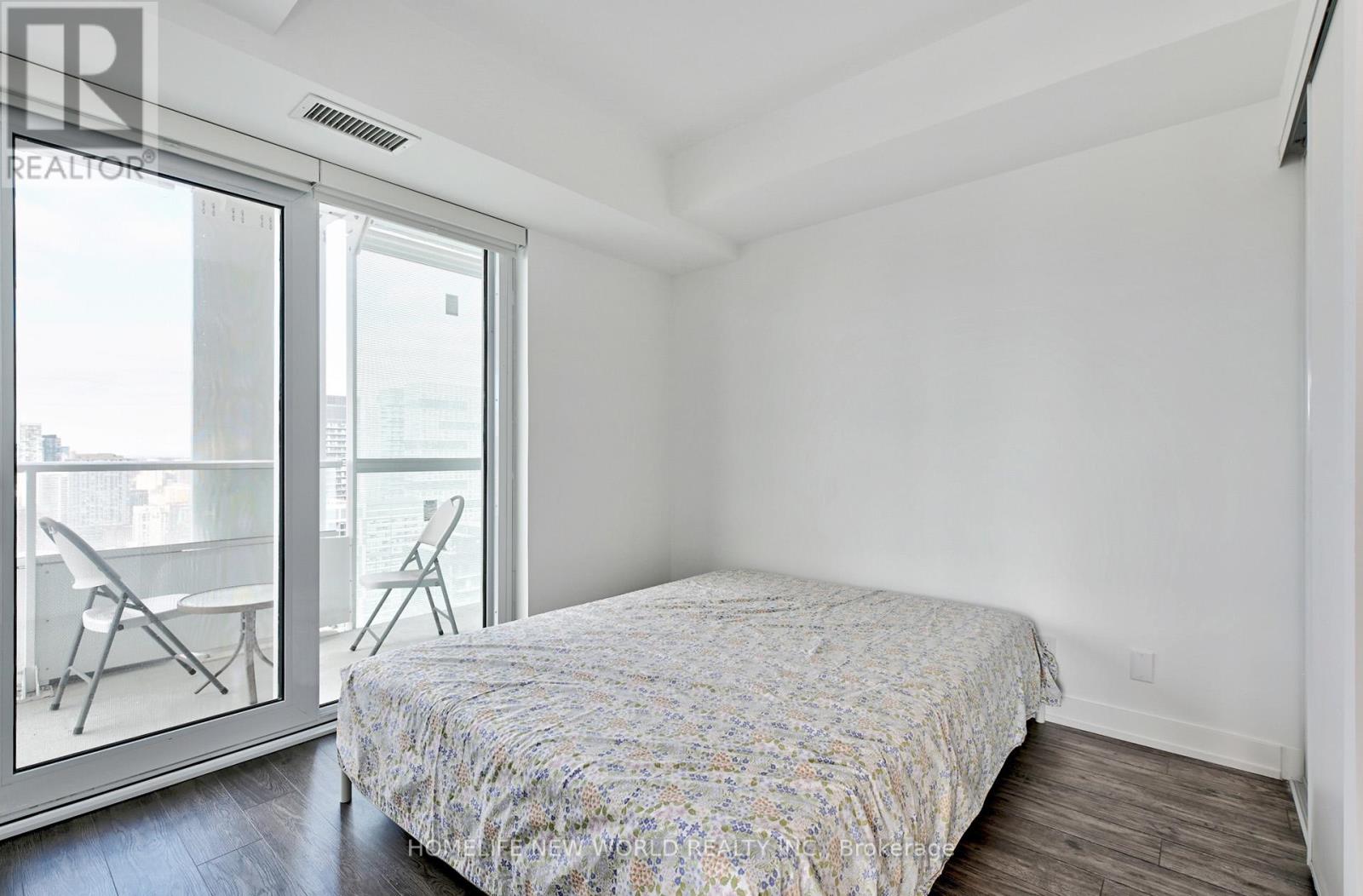 4311 - 88 Queen Street E, Toronto, Ontario  M5H 2M5 - Photo 10 - C12556886