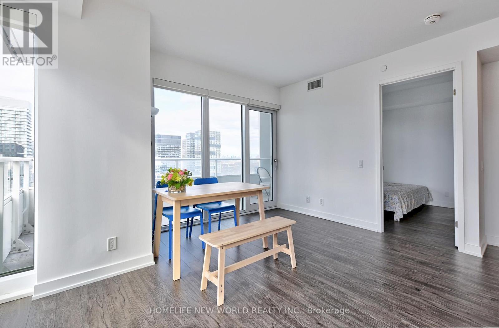 4311 - 88 Queen Street E, Toronto, Ontario  M5H 2M5 - Photo 7 - C12556886
