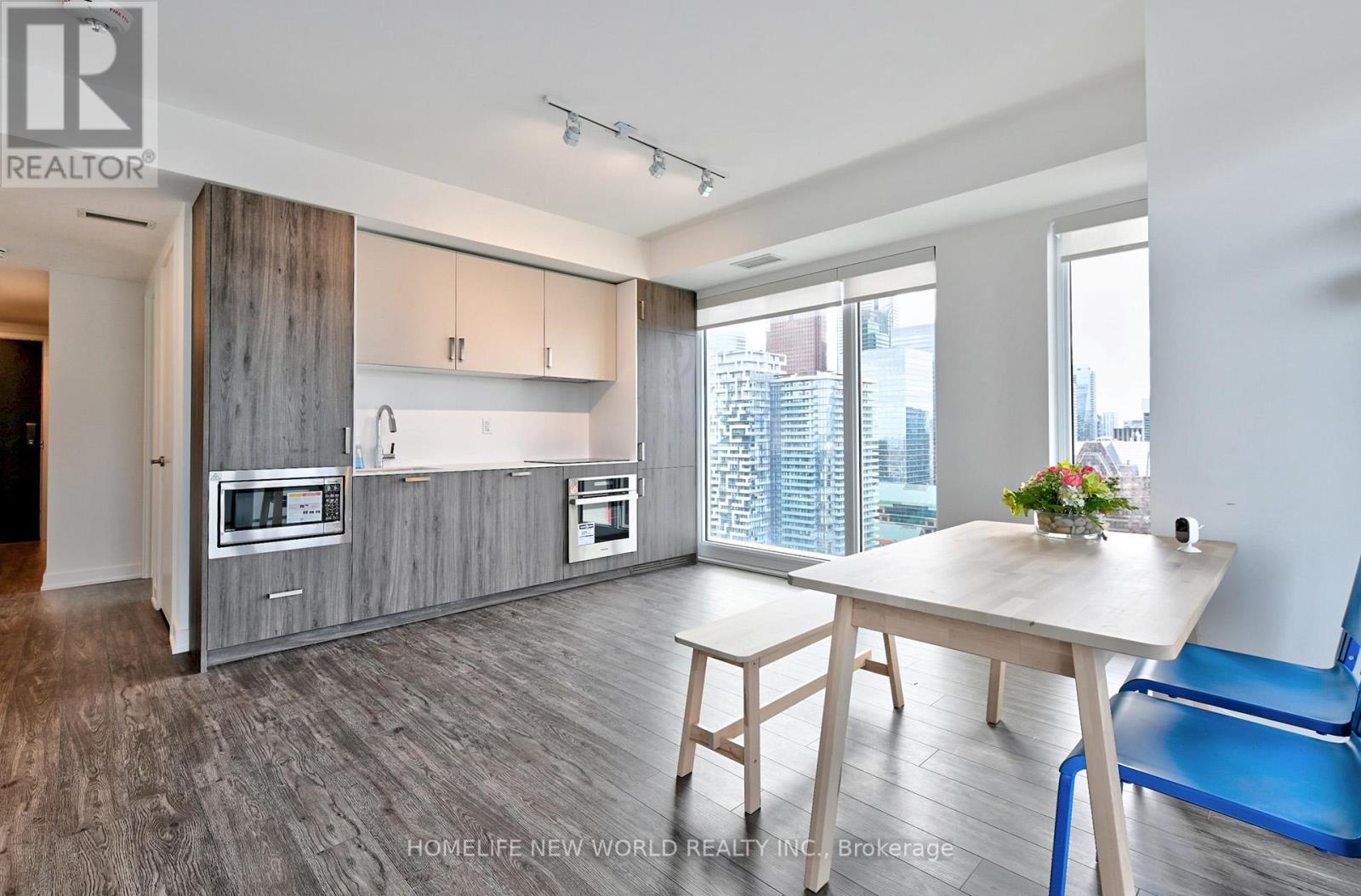 4311 - 88 Queen Street E, Toronto, Ontario  M5H 2M5 - Photo 8 - C12556886