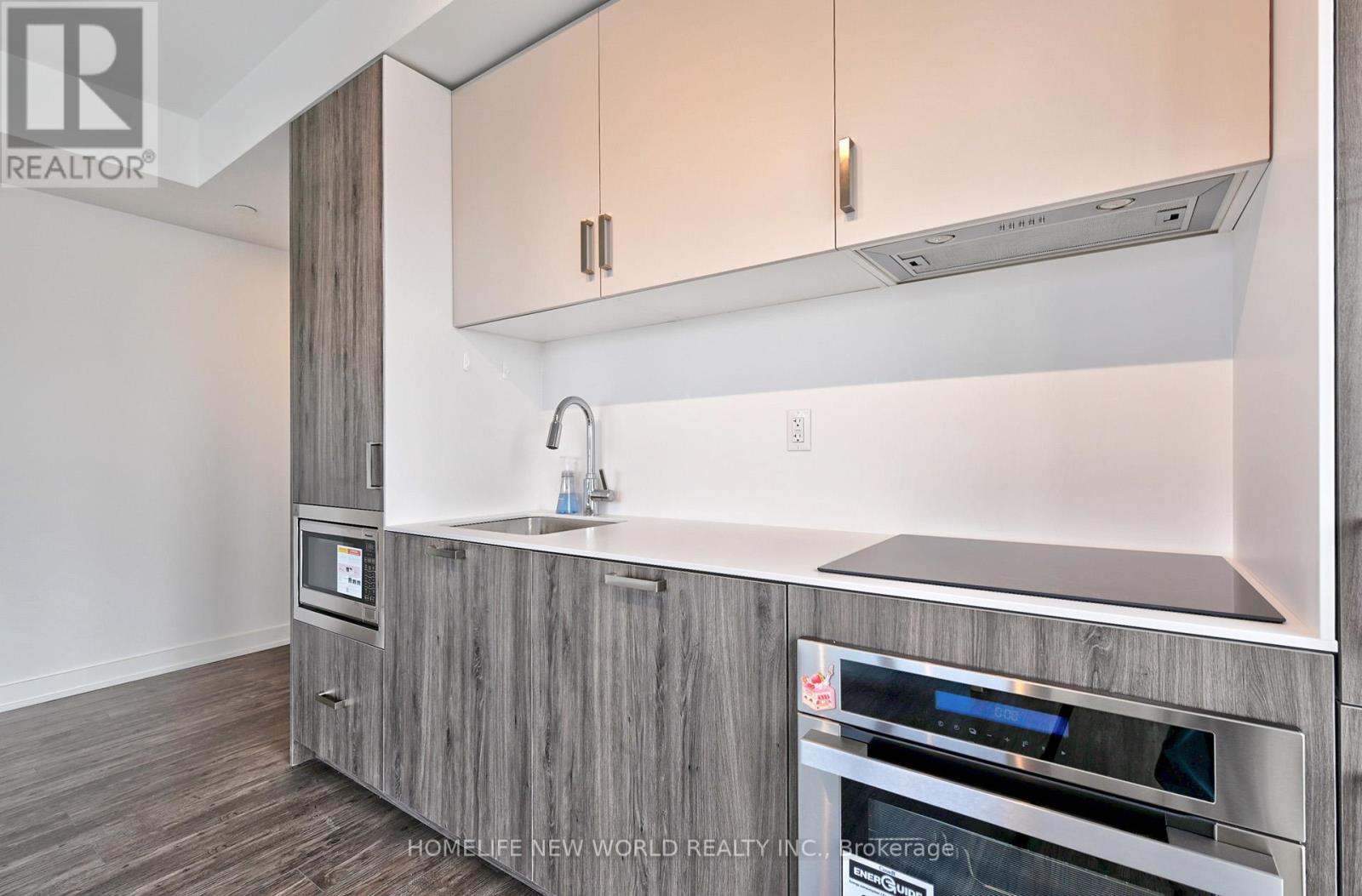 4311 - 88 Queen Street E, Toronto, Ontario  M5H 2M5 - Photo 9 - C12556886