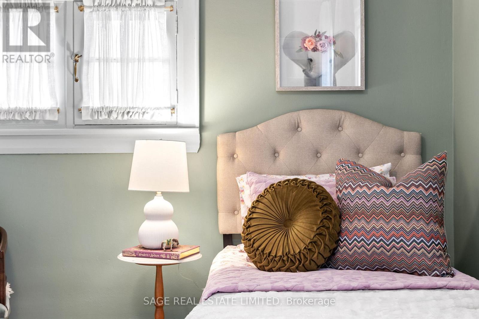 92 Chatsworth Drive, Toronto, Ontario  M4R 1R7 - Photo 23 - C12556898