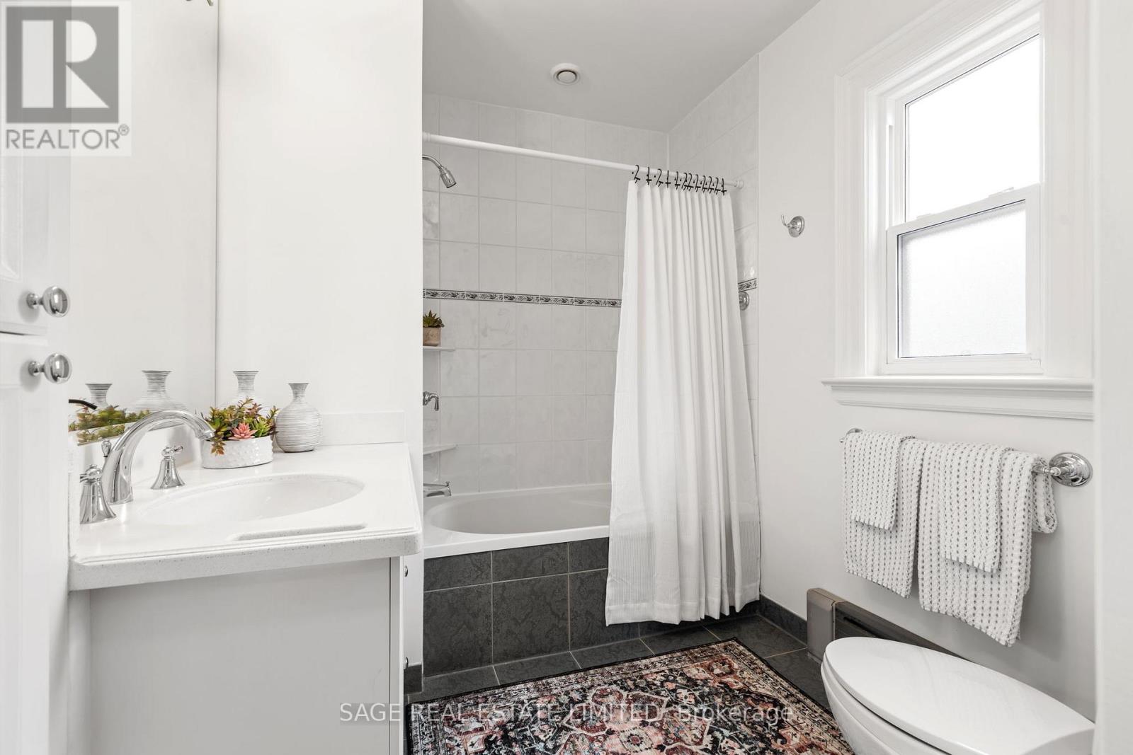 92 Chatsworth Drive, Toronto, Ontario  M4R 1R7 - Photo 26 - C12556898