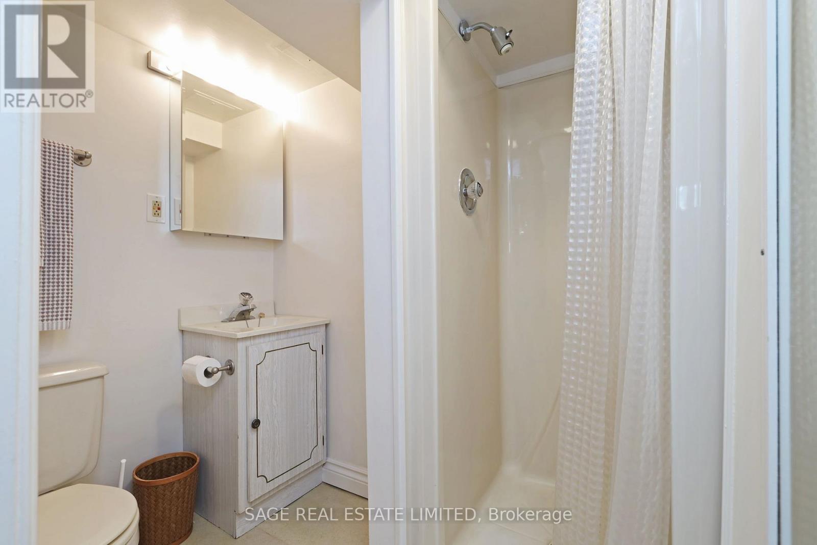 92 Chatsworth Drive, Toronto, Ontario  M4R 1R7 - Photo 35 - C12556898