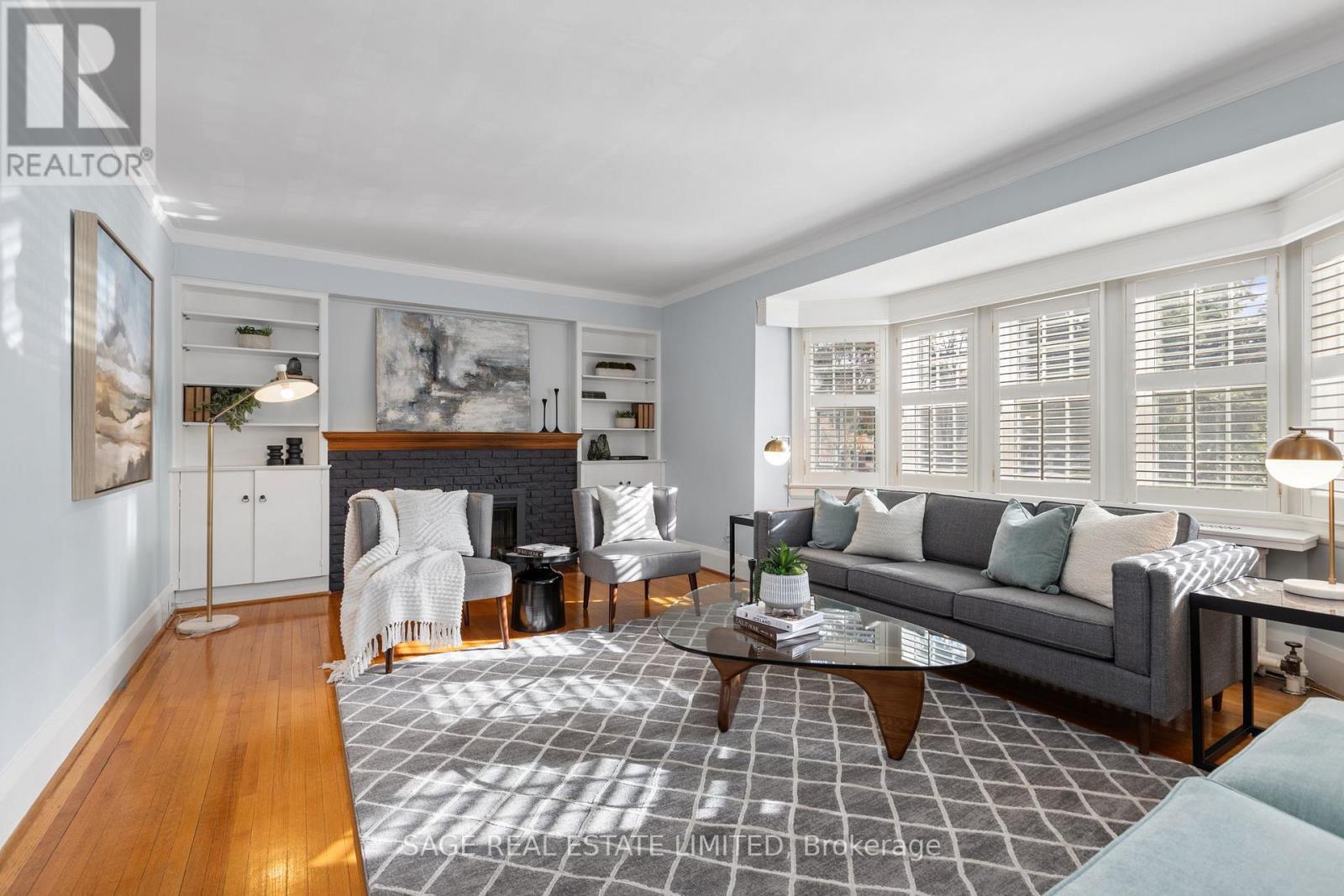 92 Chatsworth Drive, Toronto, Ontario  M4R 1R7 - Photo 6 - C12556898