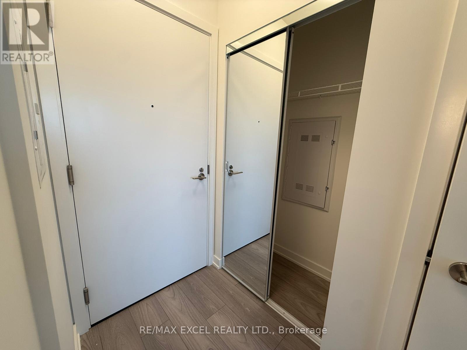 1903 - 110 Broadway Avenue, Toronto, Ontario  M4P 1V7 - Photo 11 - C12556920