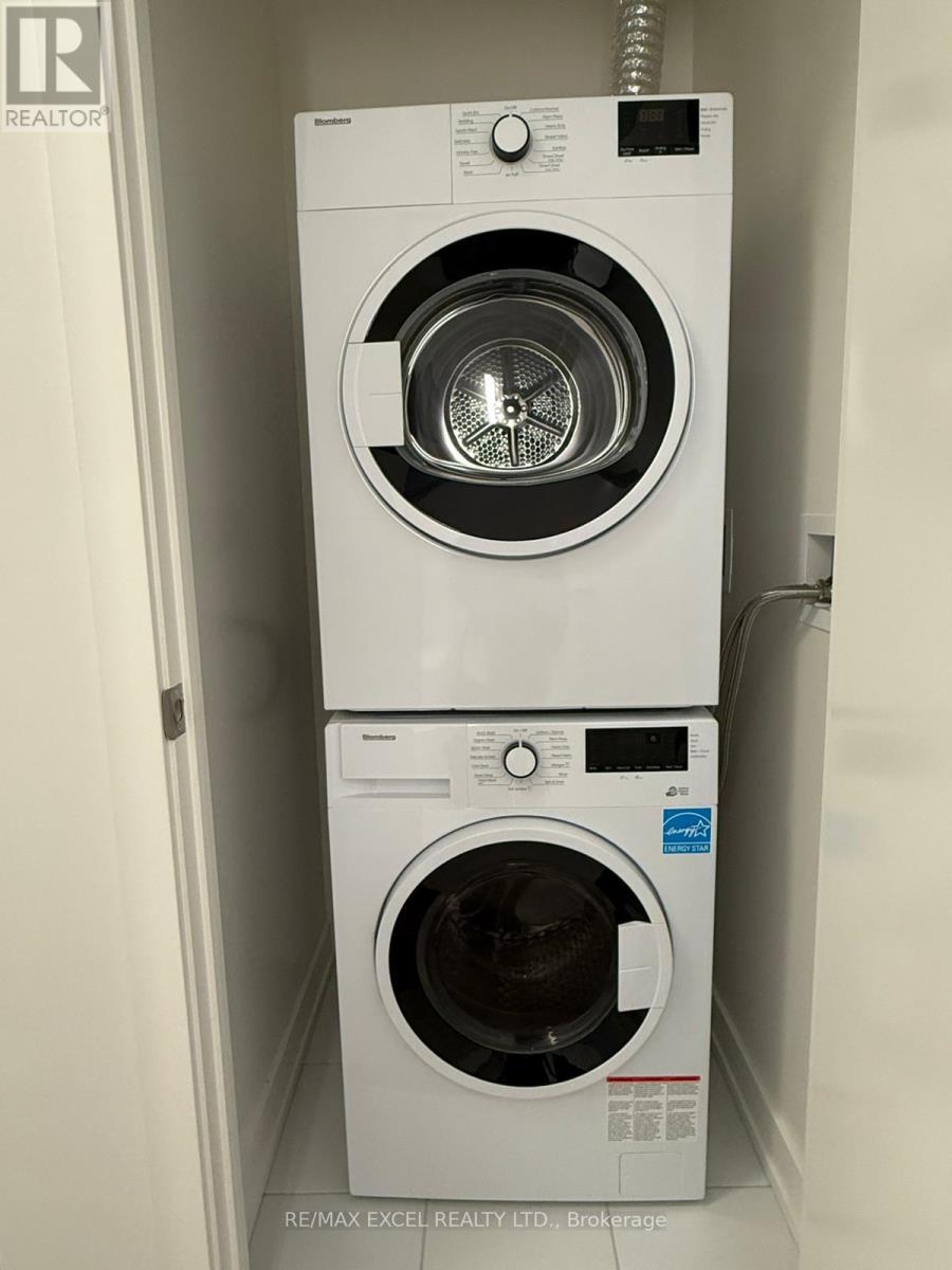 1903 - 110 Broadway Avenue, Toronto, Ontario  M4P 1V7 - Photo 13 - C12556920