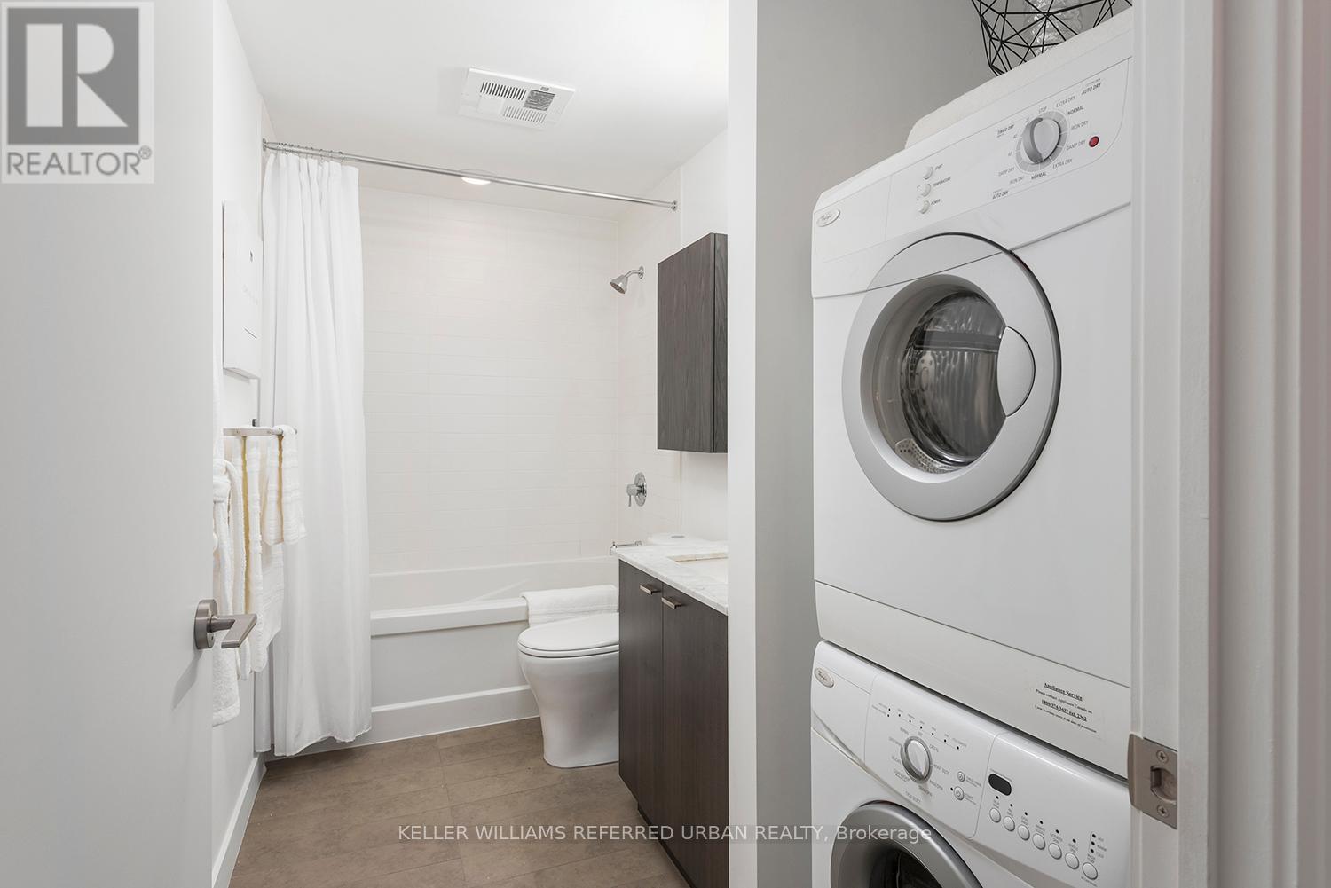 601 - 78 Tecumseth Street, Toronto, Ontario  M5V 0A9 - Photo 9 - C12556926