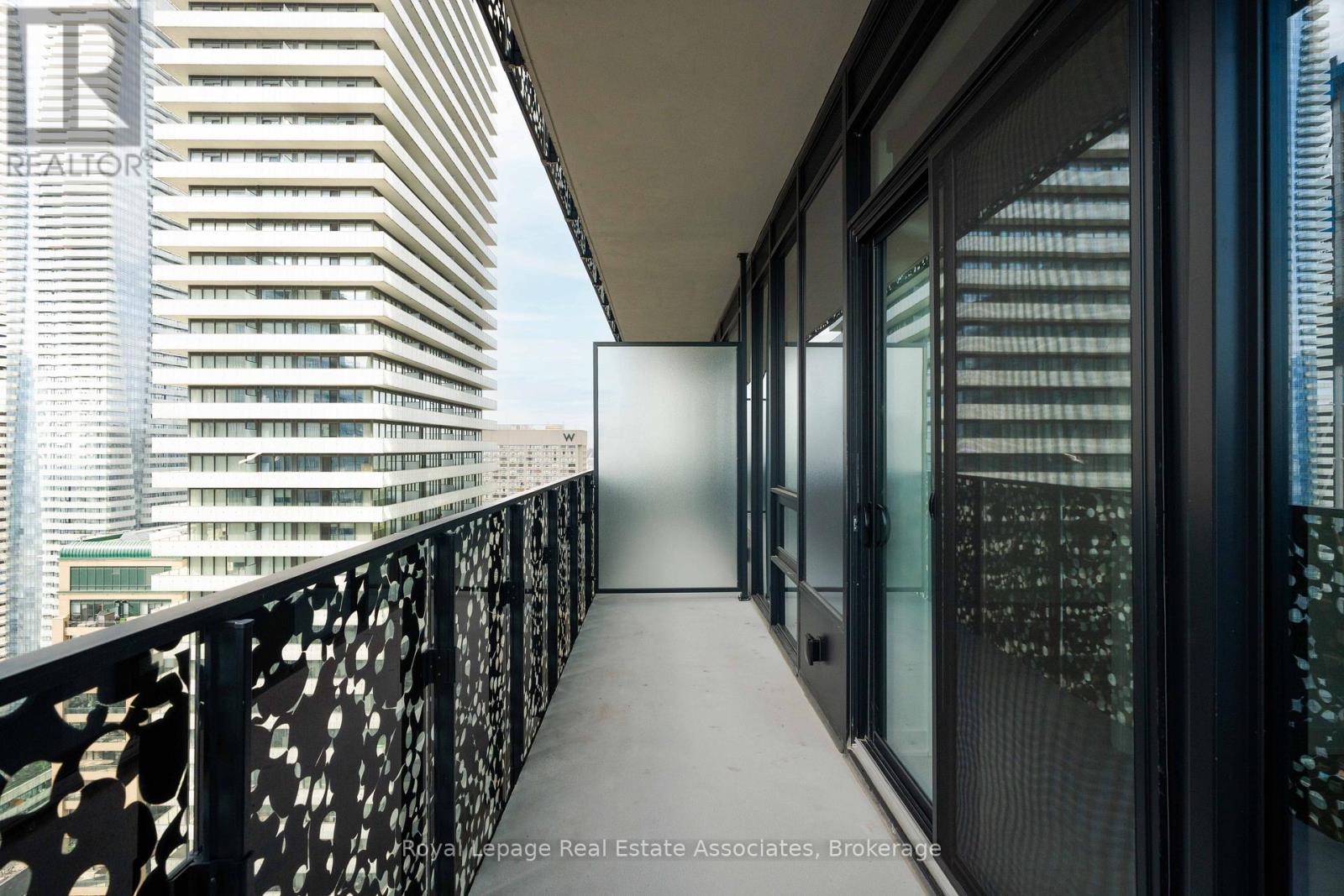 3908 - 55 Charles Street E, Toronto, Ontario  M4Y 0J1 - Photo 22 - C12556932