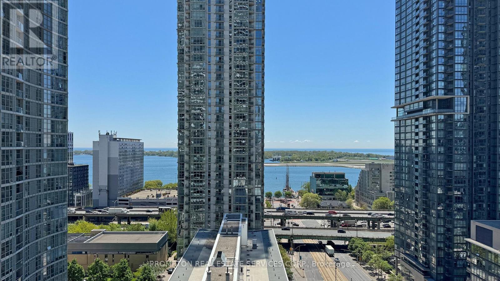 2311 - 3 Concord Cityplace Way, Toronto, Ontario  M5V 0X4 - Photo 34 - C12556954