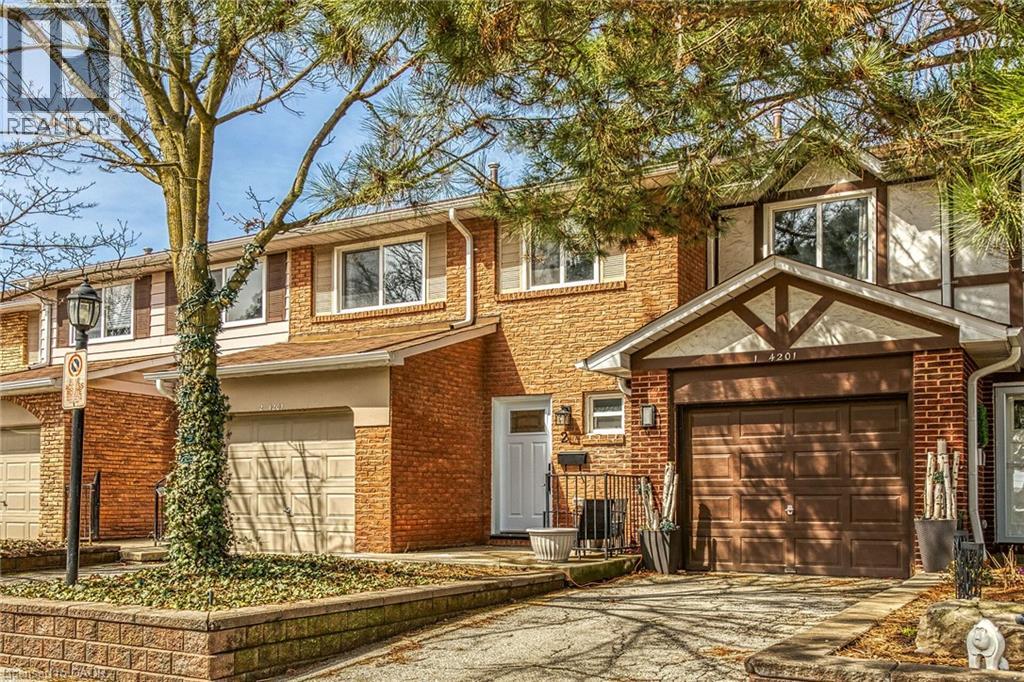 4201 Longmoor Drive Unit# 2, Burlington, Ontario  L7L 5J9 - Photo 3 - 40782472