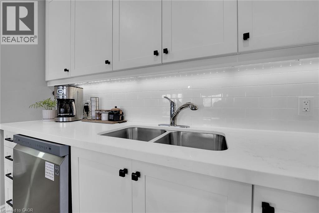 4201 Longmoor Drive Unit# 2, Burlington, Ontario  L7L 5J9 - Photo 12 - 40782472