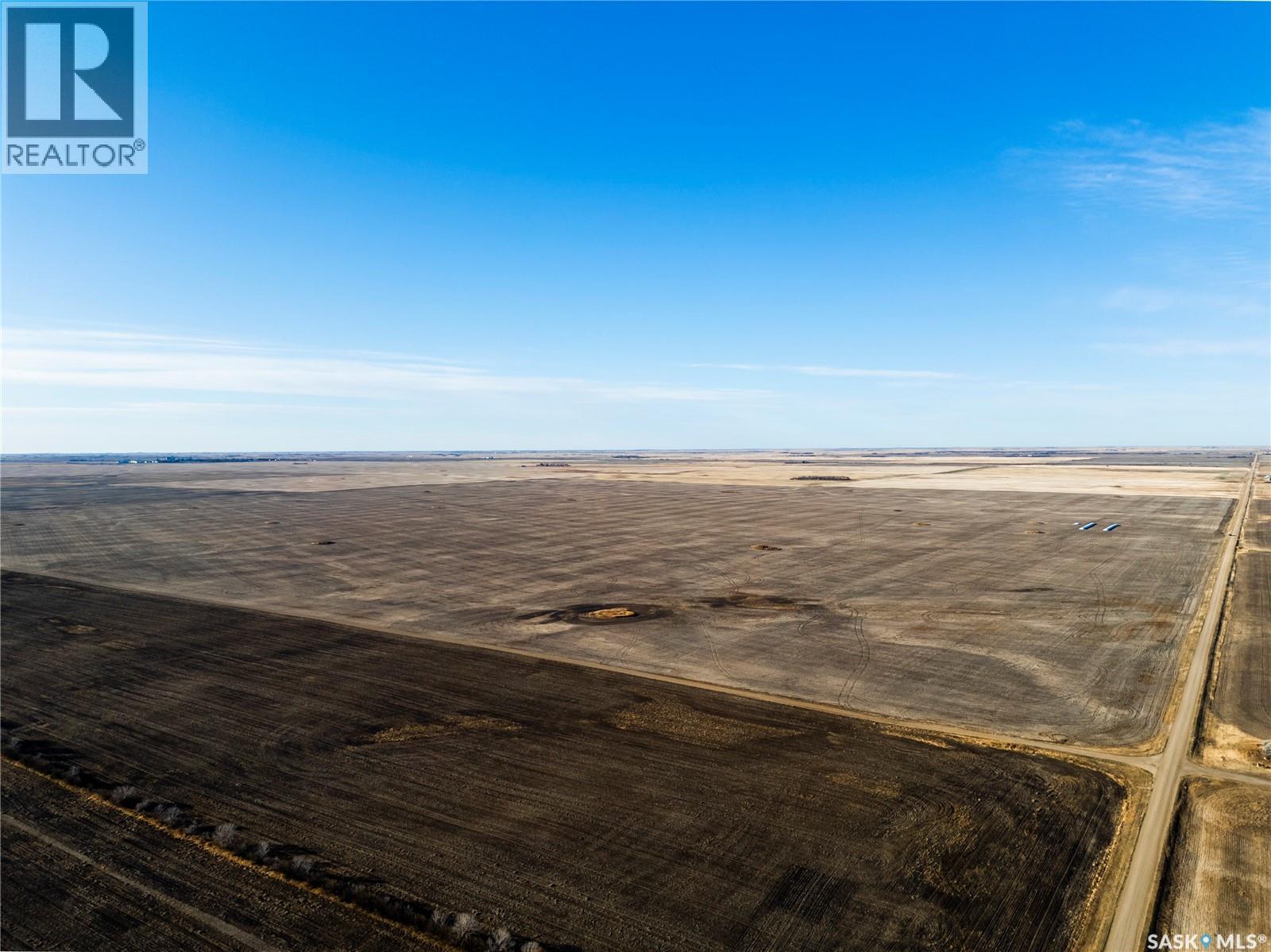 NE 35-23-25 W2 - HOLDFAST, sarnia rm no. 221, Saskatchewan