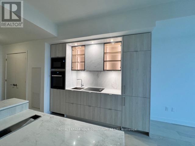 5203 - 11 Yorkville Avenue N, Toronto, Ontario M4W 0B7 - Photo 14 - C12536546