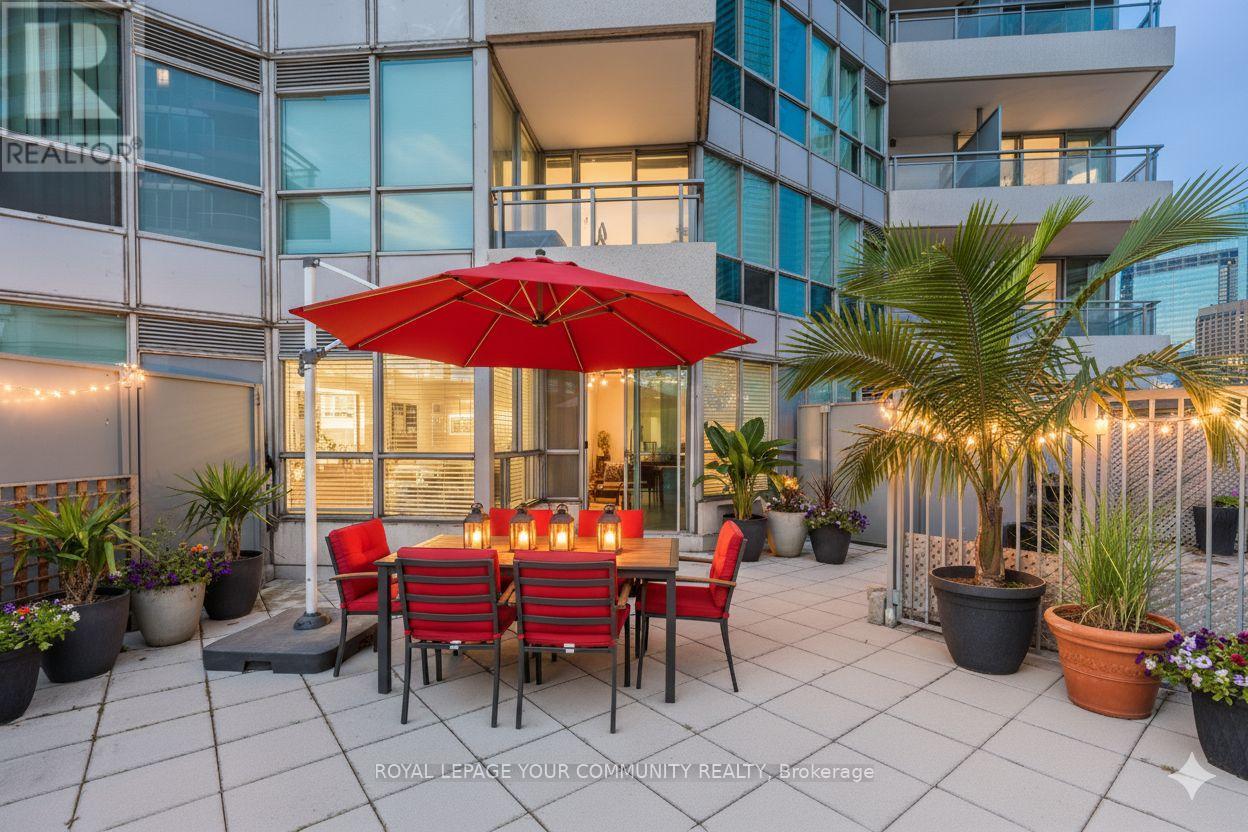 205 - 228 Queens Quay W, Toronto, Ontario  M5J 2X1 - Photo 27 - C12556708