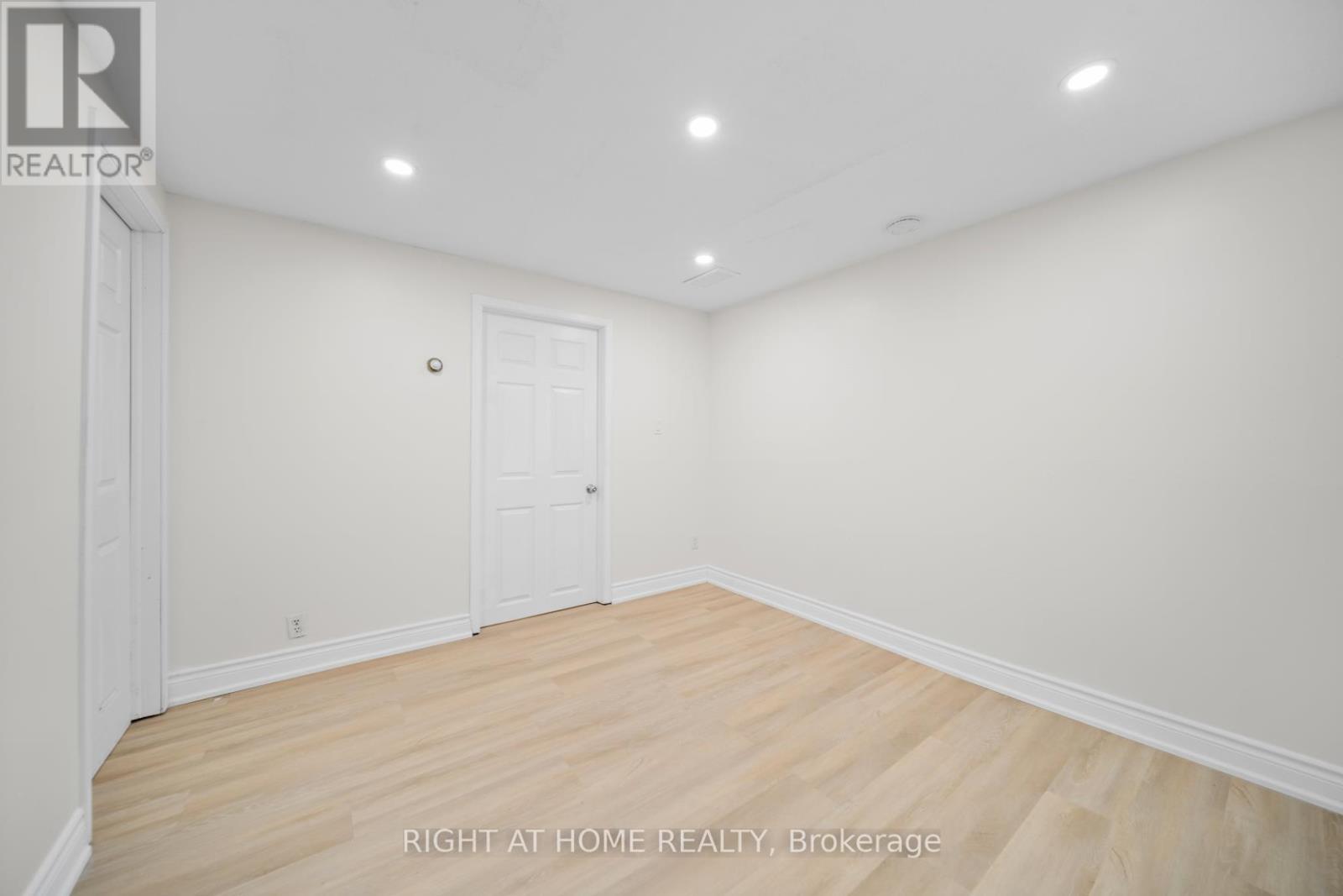 18 Josaly Drive, Toronto, Ontario  M1C 2N5 - Photo 12 - E12556858