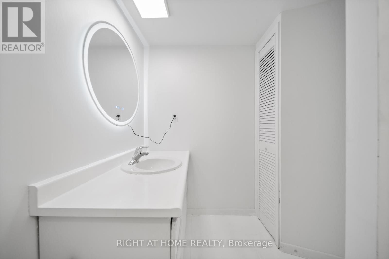 18 Josaly Drive, Toronto, Ontario  M1C 2N5 - Photo 14 - E12556858