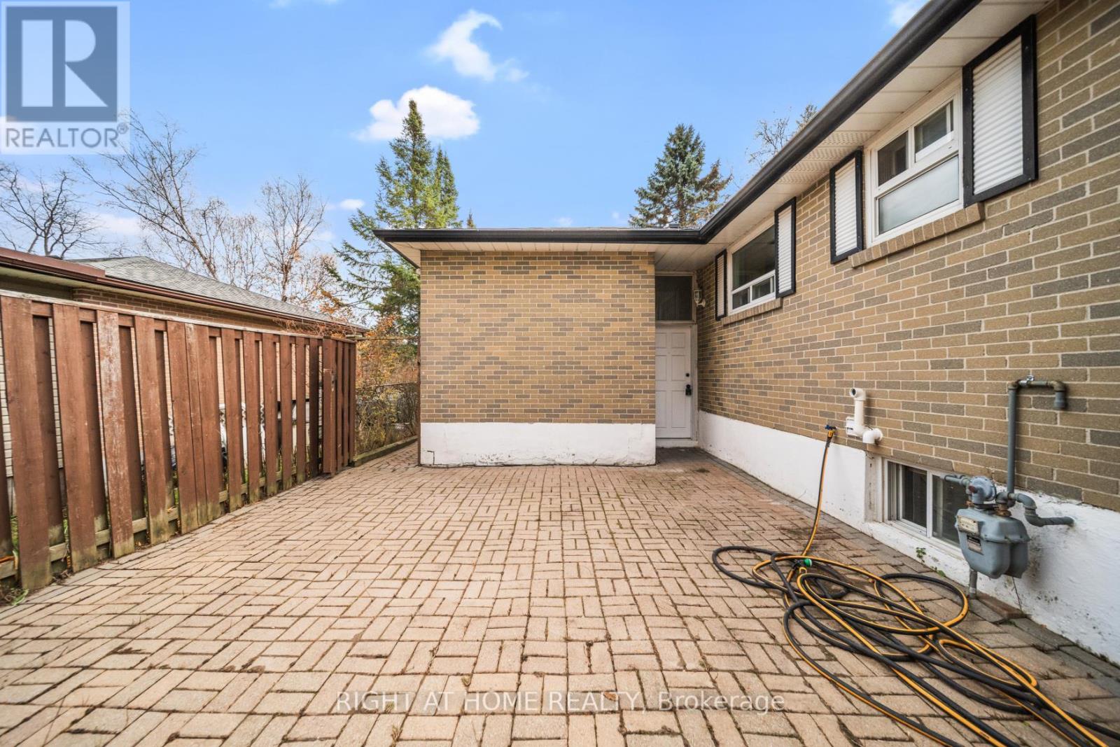 18 Josaly Drive, Toronto, Ontario  M1C 2N5 - Photo 15 - E12556858