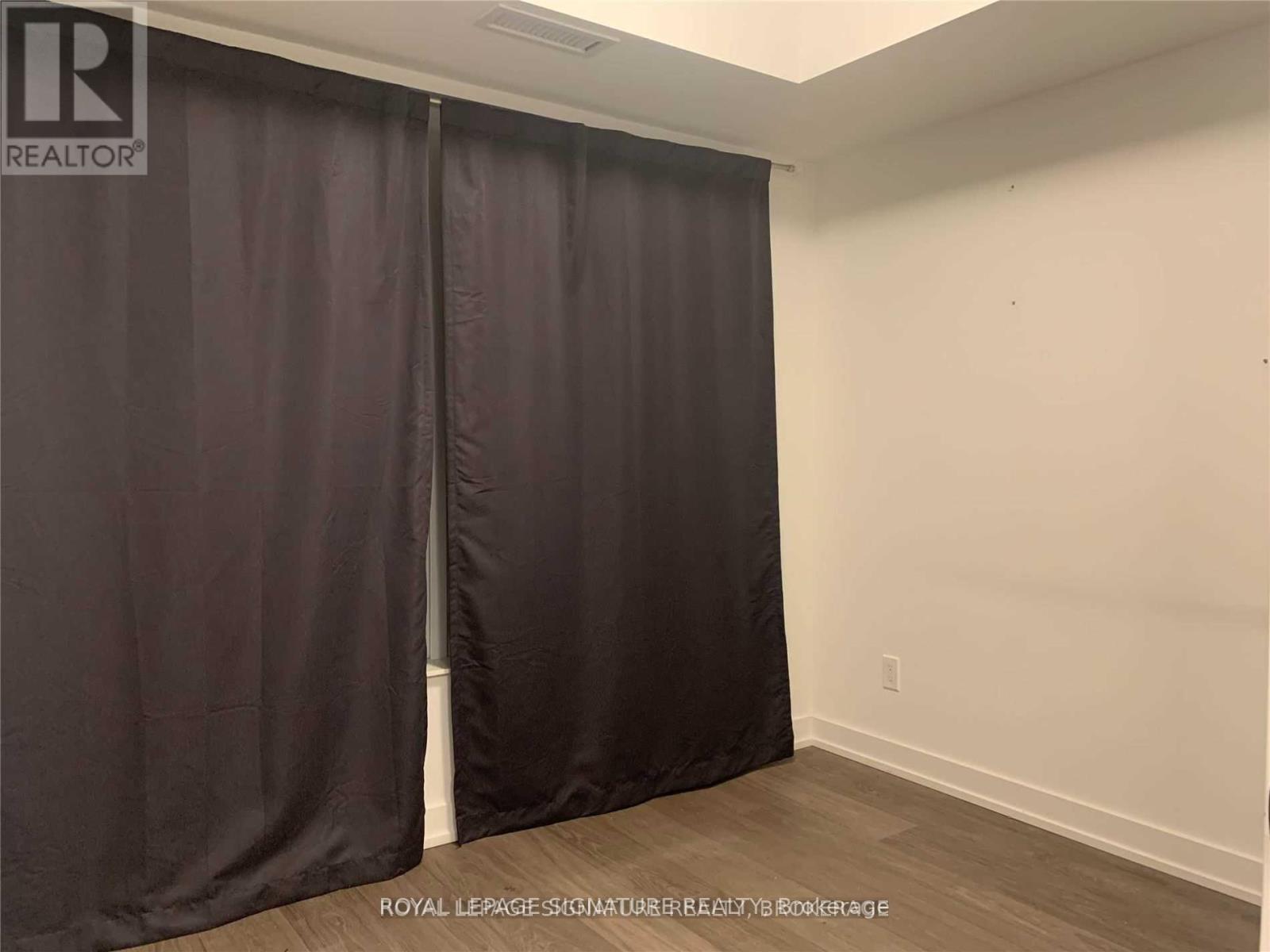 1114 - 8 Trent Avenue, Toronto, Ontario  M4C 0A6 - Photo 10 - E12556884