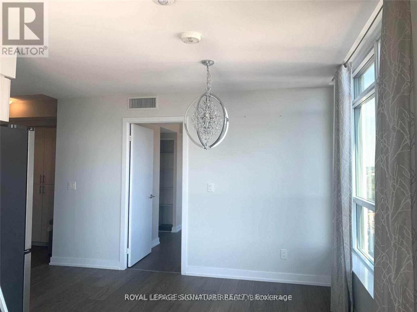 1114 - 8 Trent Avenue, Toronto, Ontario  M4C 0A6 - Photo 3 - E12556884