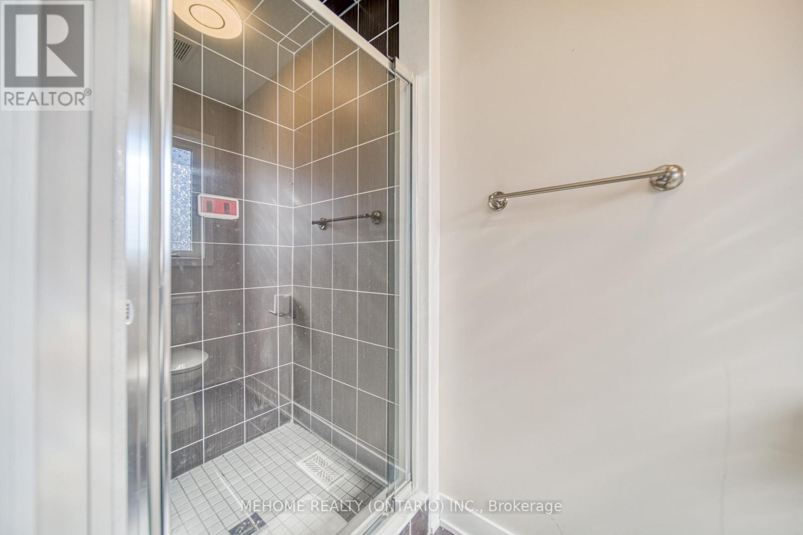 7 Proud Court, Aurora, Ontario  L4G 7B7 - Photo 26 - N12556866